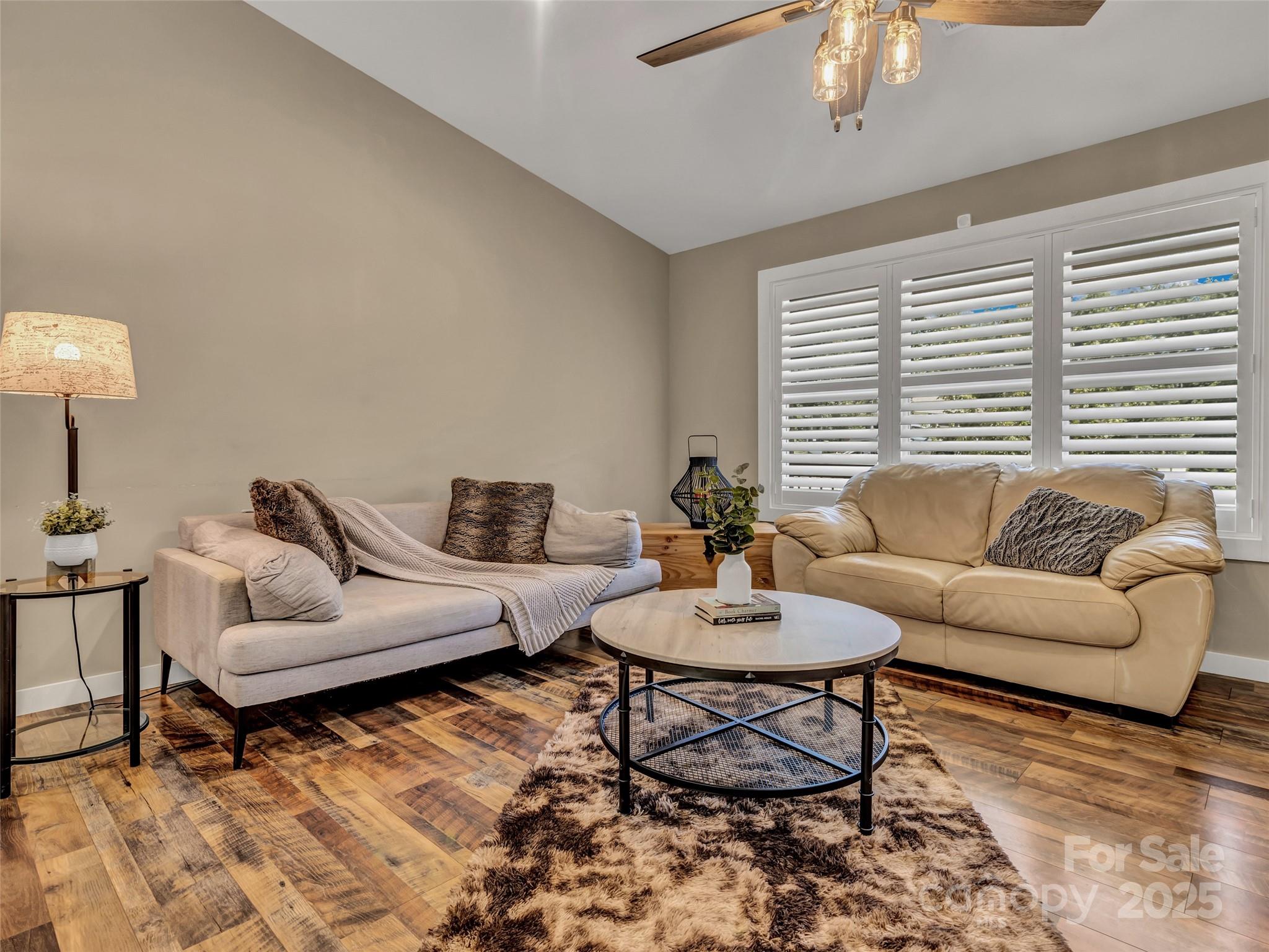 212 Walt Drive Hendersonville NC 28792