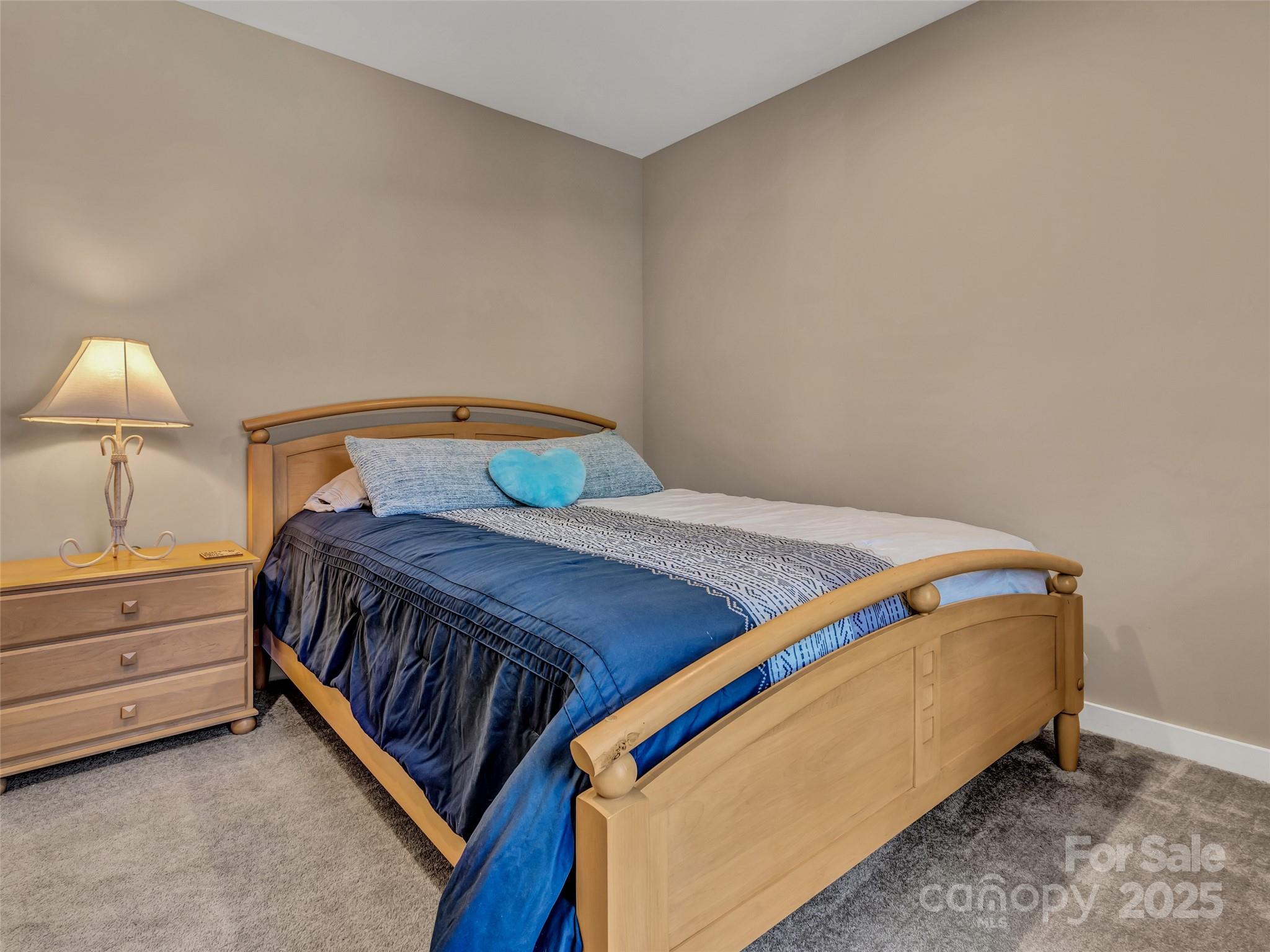 212 Walt Drive Hendersonville NC 28792