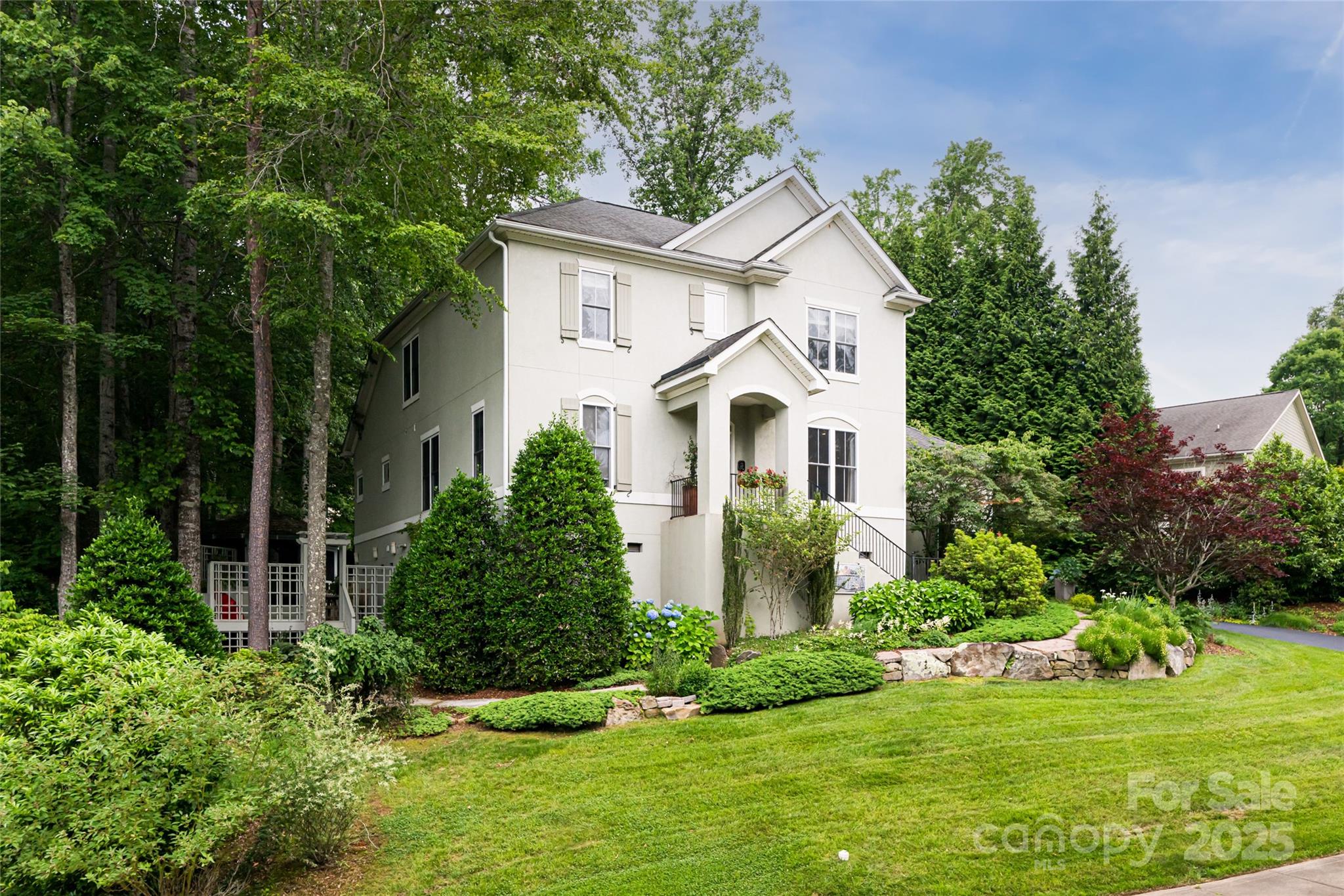 7 White Palmer Court Biltmore Lake NC 28715