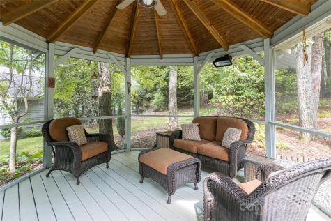 7 White Palmer Court Biltmore Lake NC 28715