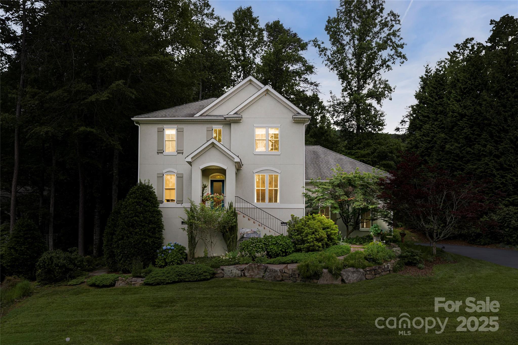 7 White Palmer Court Biltmore Lake NC 28715