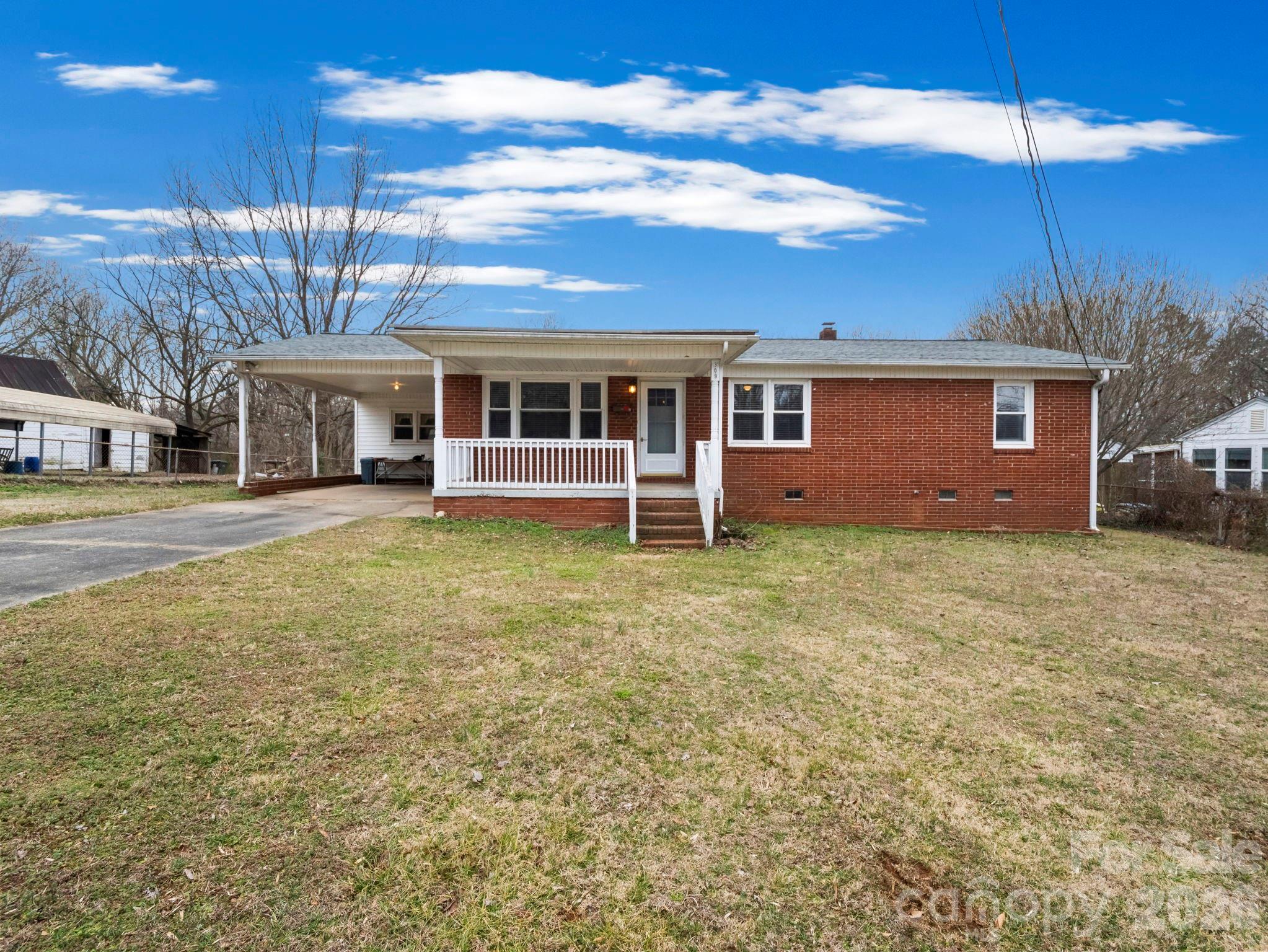 309 Green Street Lincolnton NC 28092