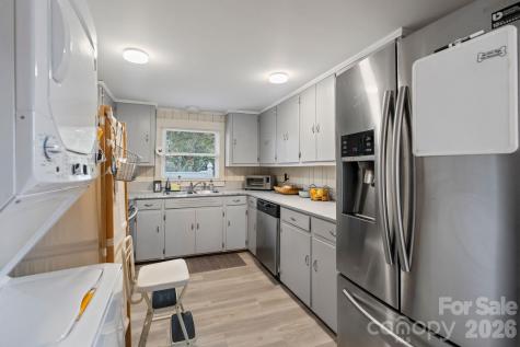 6692 Valwood Road Conover NC 28613