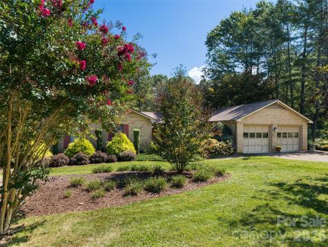 40 Applecross Road Weaverville NC 28787