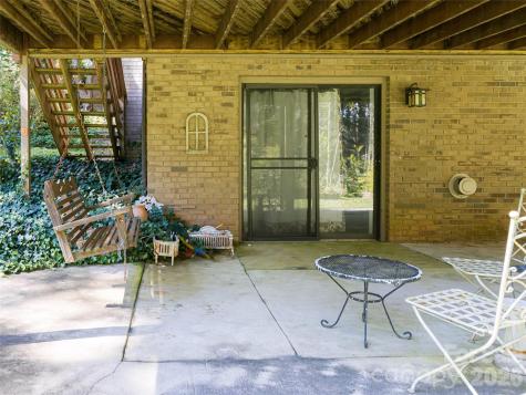 40 Applecross Road Weaverville NC 28787