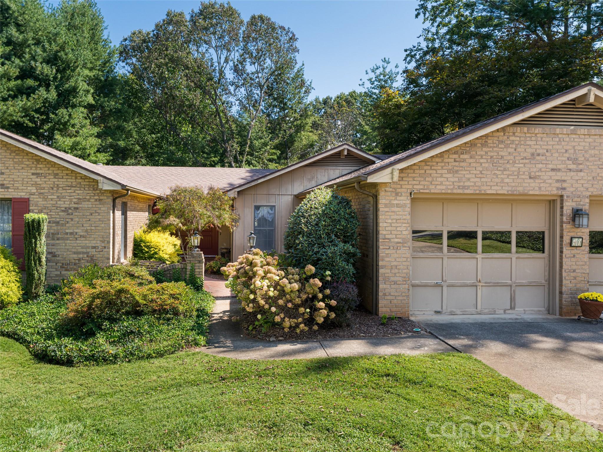 40 Applecross Road Weaverville NC 28787