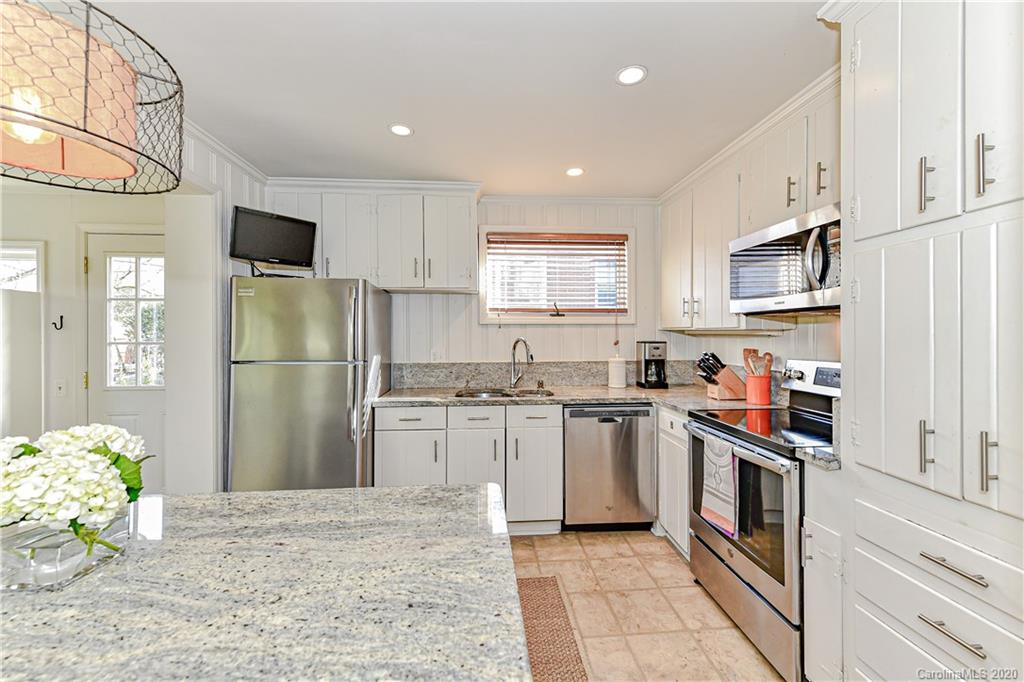 5327 Murrayhill Road Charlotte NC 28210