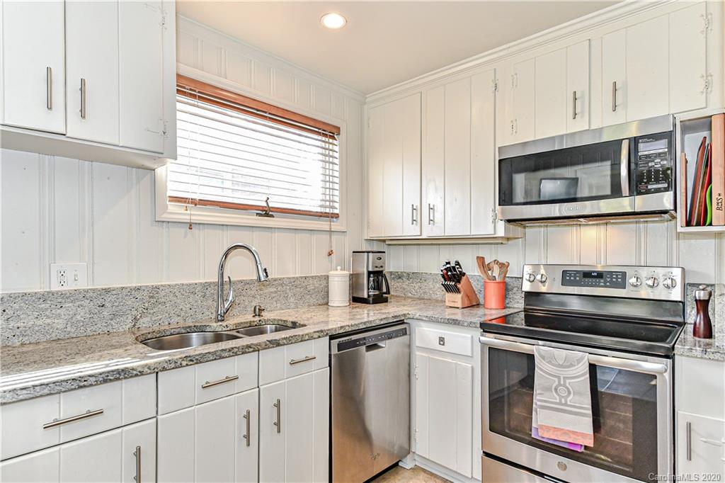 5327 Murrayhill Road Charlotte NC 28210