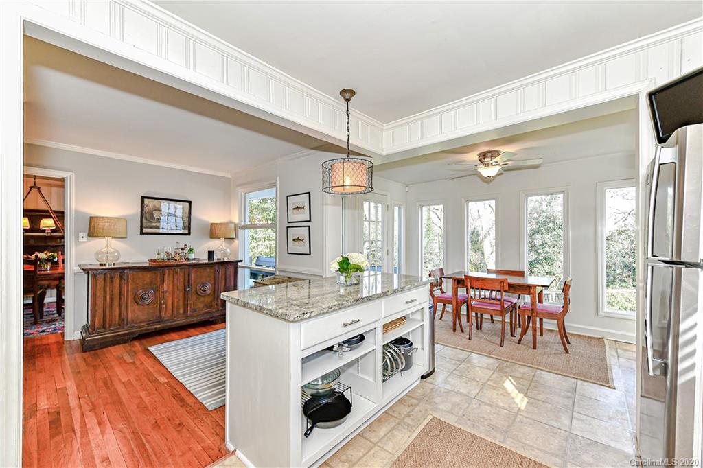 5327 Murrayhill Road Charlotte NC 28210