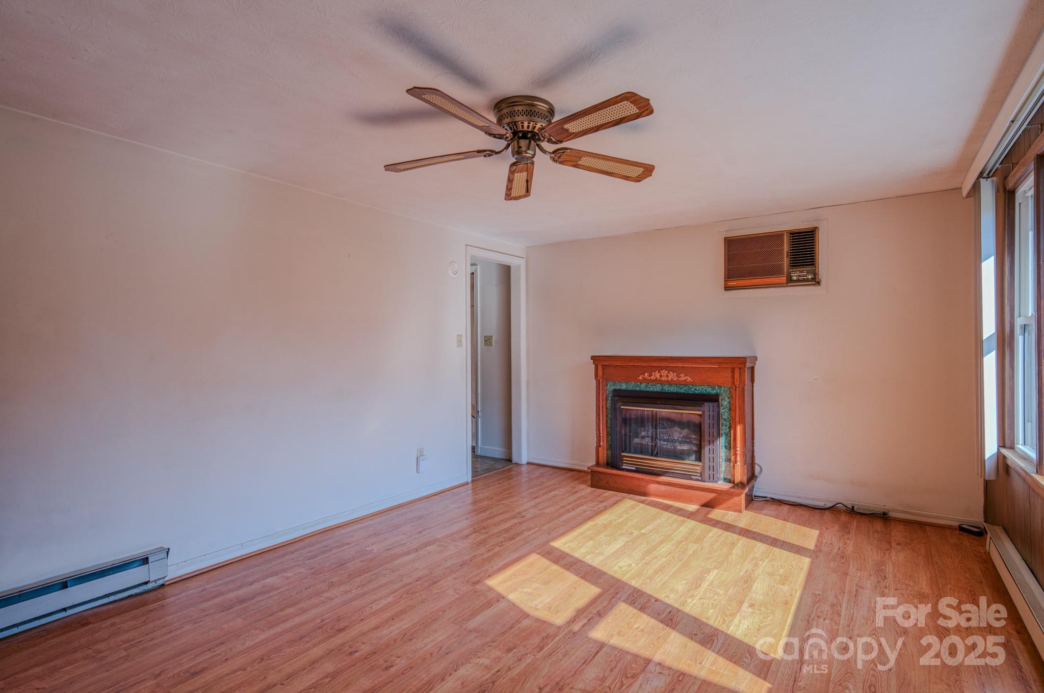 531 Bryson Road Candler NC 28715