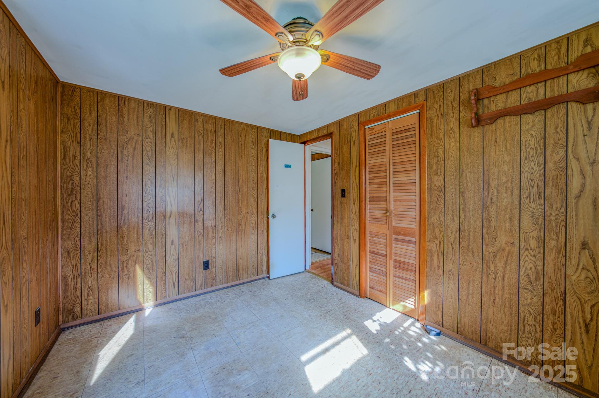 531 Bryson Road Candler NC 28715