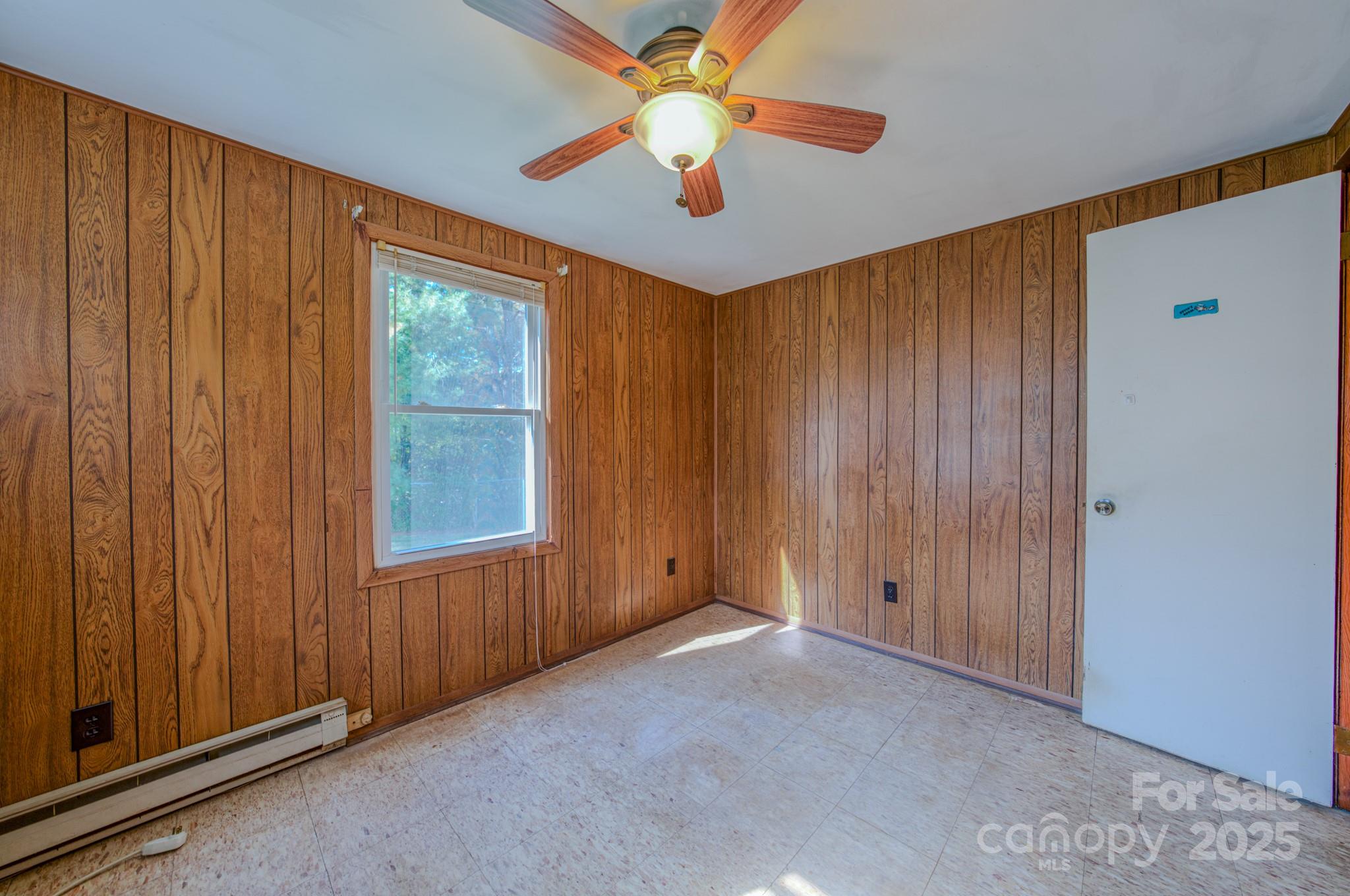 531 Bryson Road Candler NC 28715