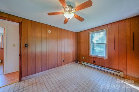 531 Bryson Road Candler NC 28715