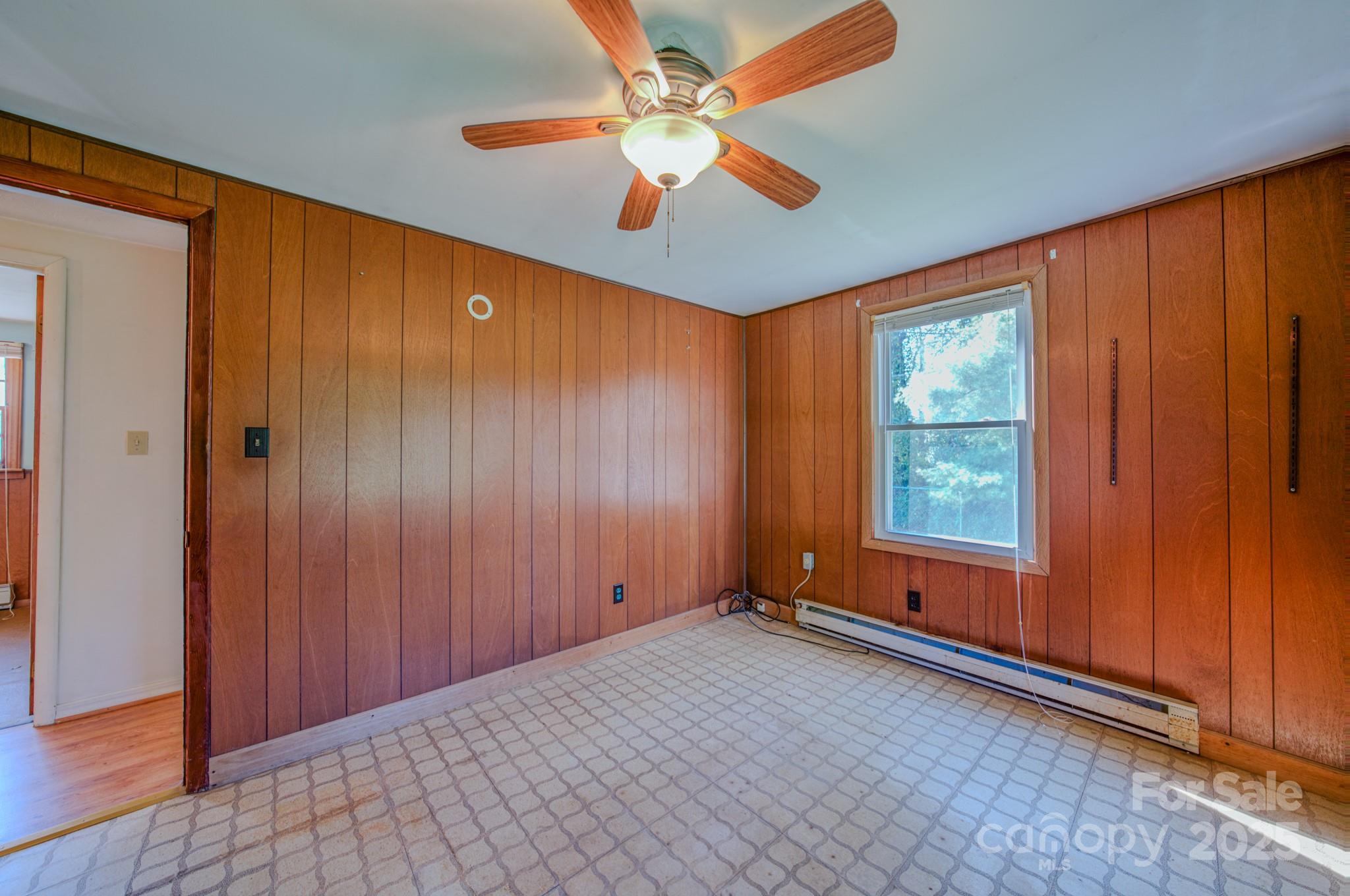 531 Bryson Road Candler NC 28715