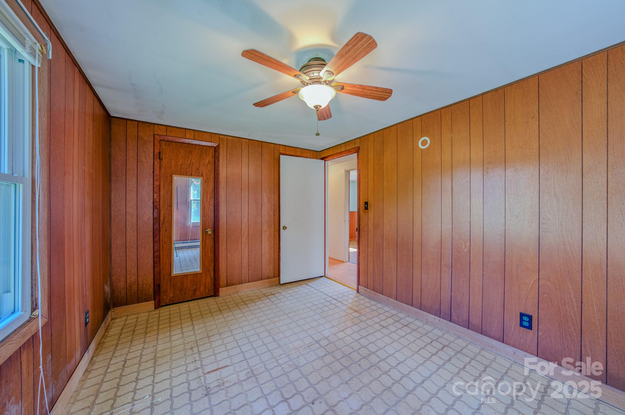 531 Bryson Road Candler NC 28715