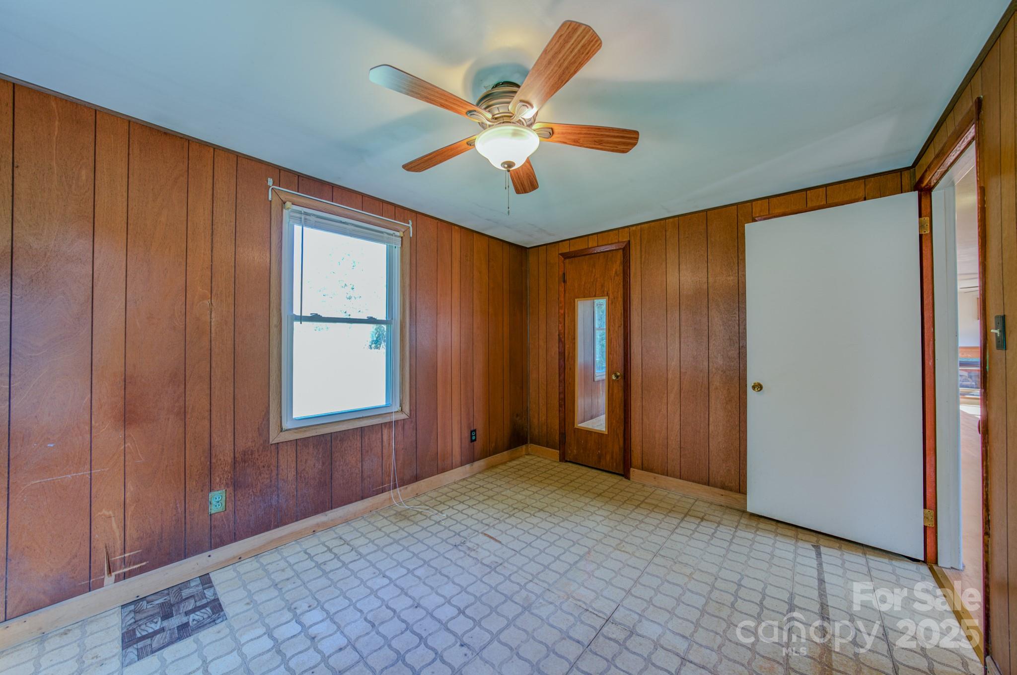 531 Bryson Road Candler NC 28715