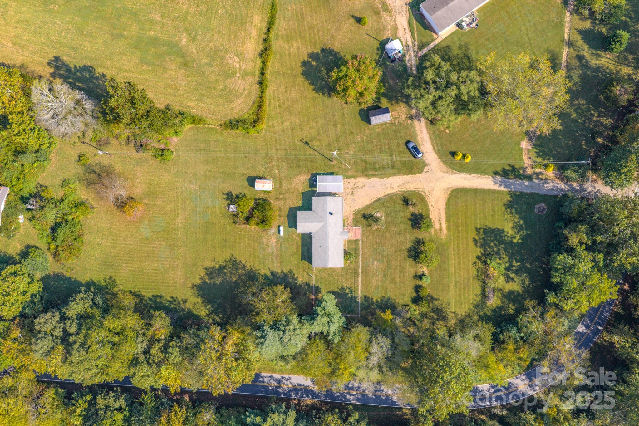 531 Bryson Road Candler NC 28715