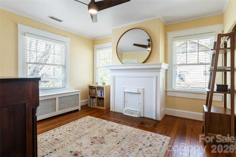 18 Edgemont Road Asheville NC 28801