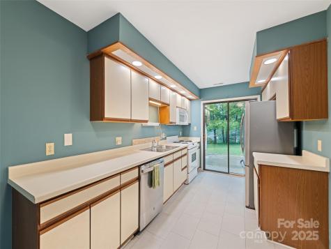 407 Sweeten Way Asheville NC 28803