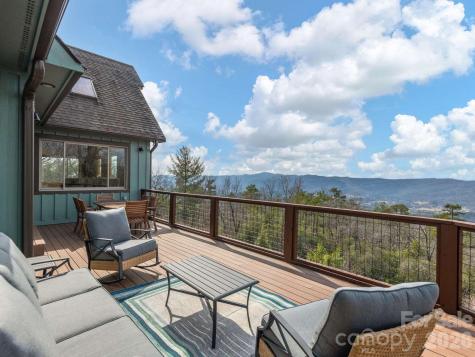 770 Dream Weaver Drive Penrose NC 28766