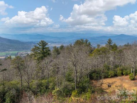 770 Dream Weaver Drive Penrose NC 28766