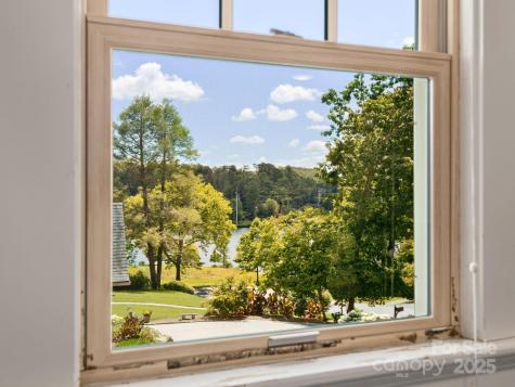 17 Marlborough Road Asheville NC 28804