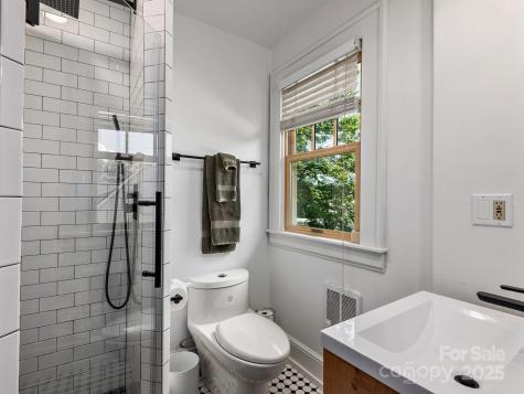 17 Marlborough Road Asheville NC 28804