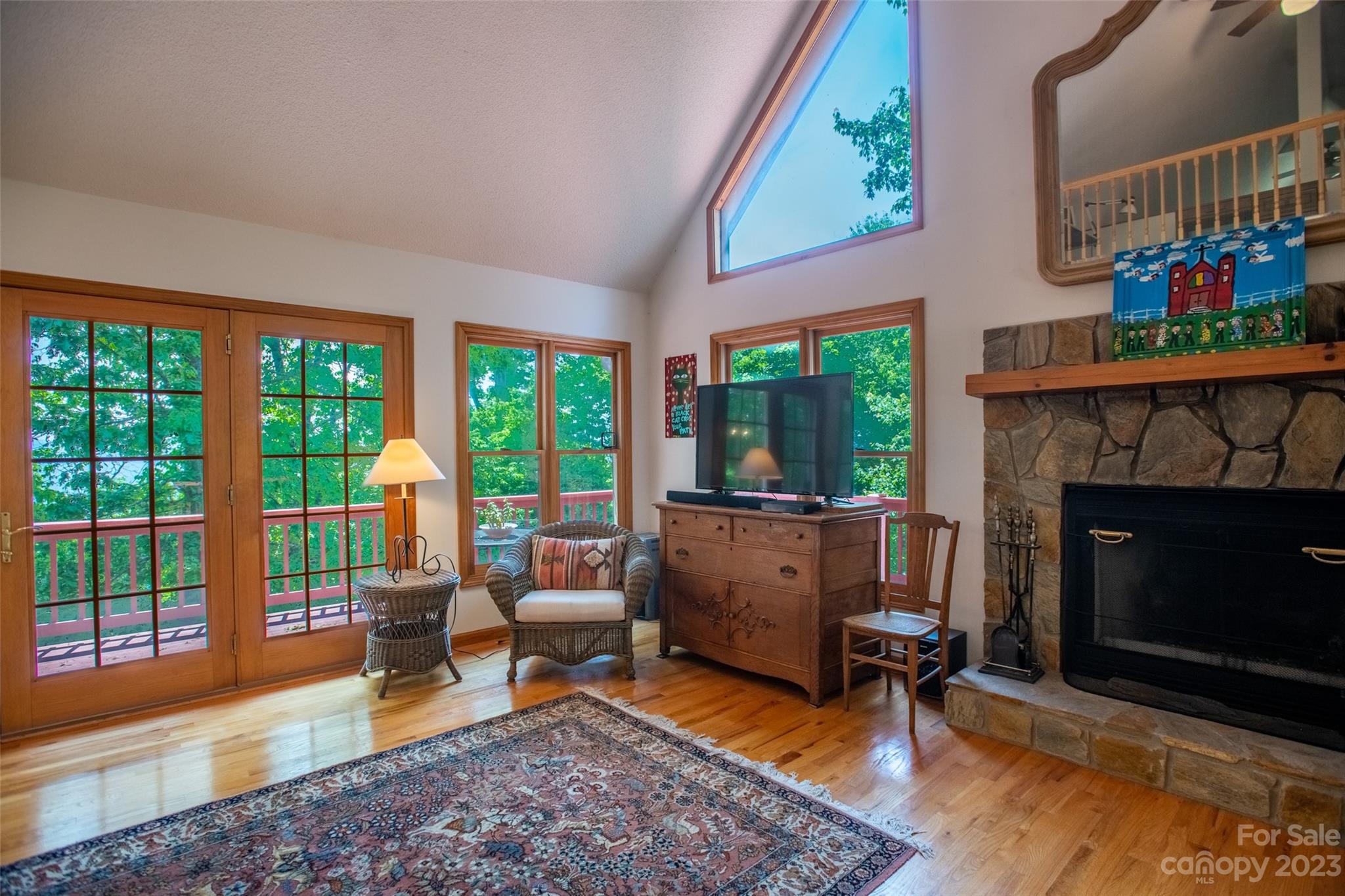 1373 Mountain View Road Burnsville NC 28714