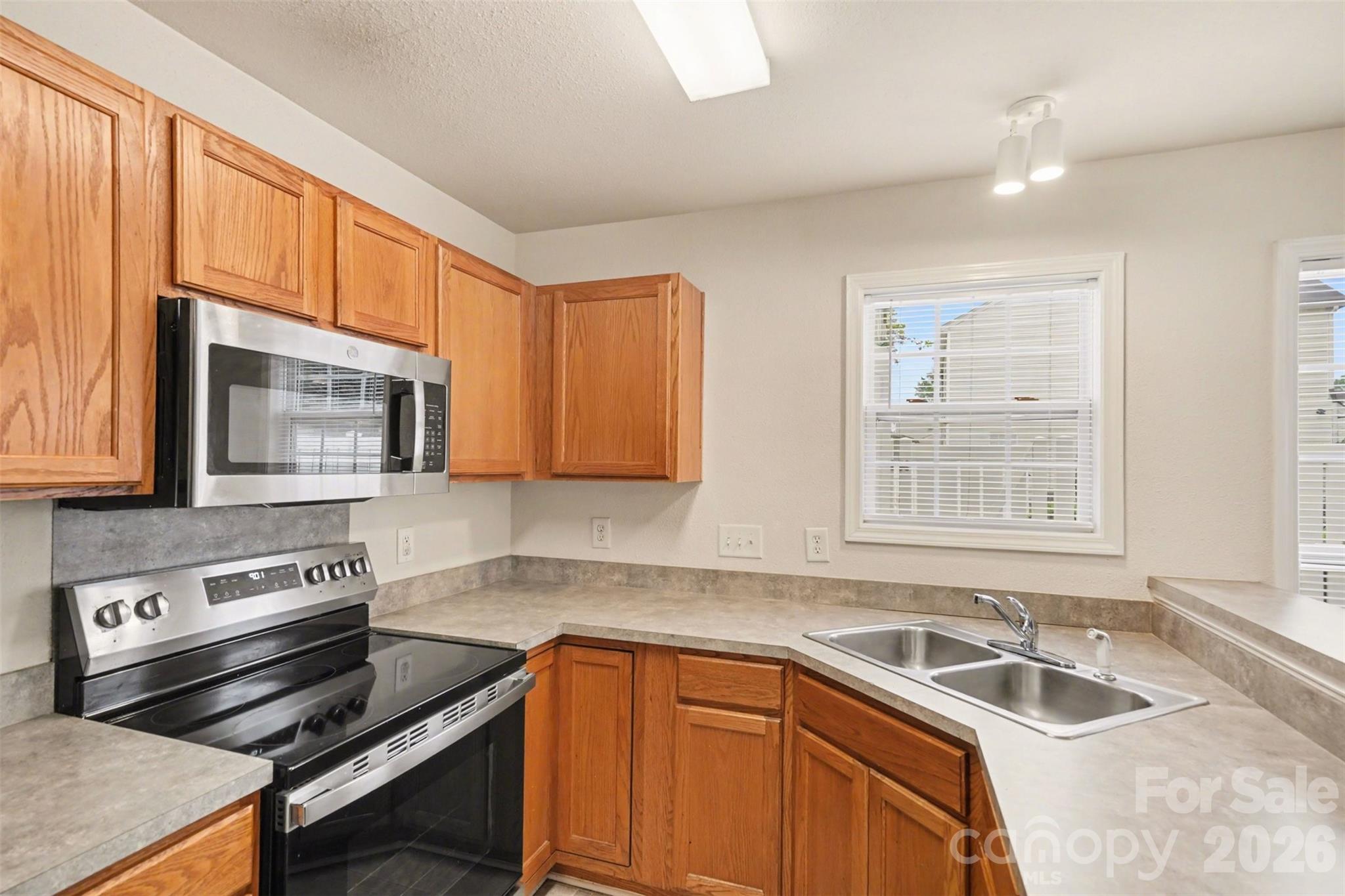 1185 Triece Lane Charlotte NC 28215