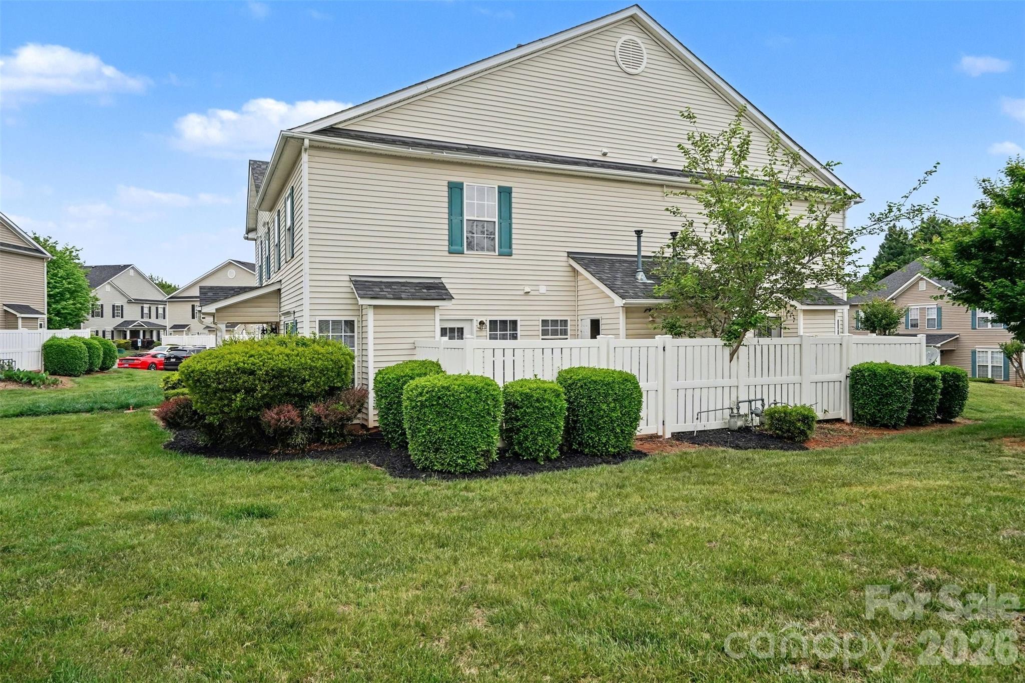 1185 Triece Lane Charlotte NC 28215