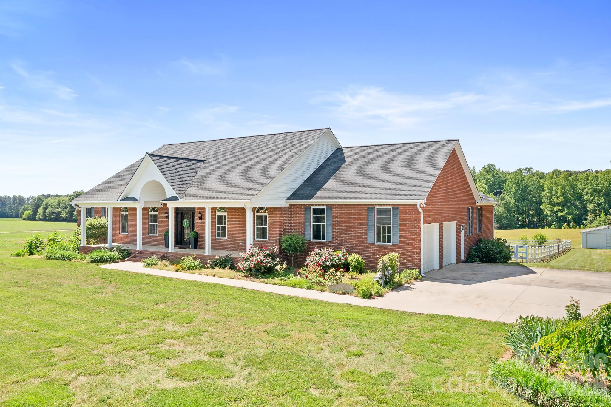3987 Nc 27 Highway Lincolnton NC 28092