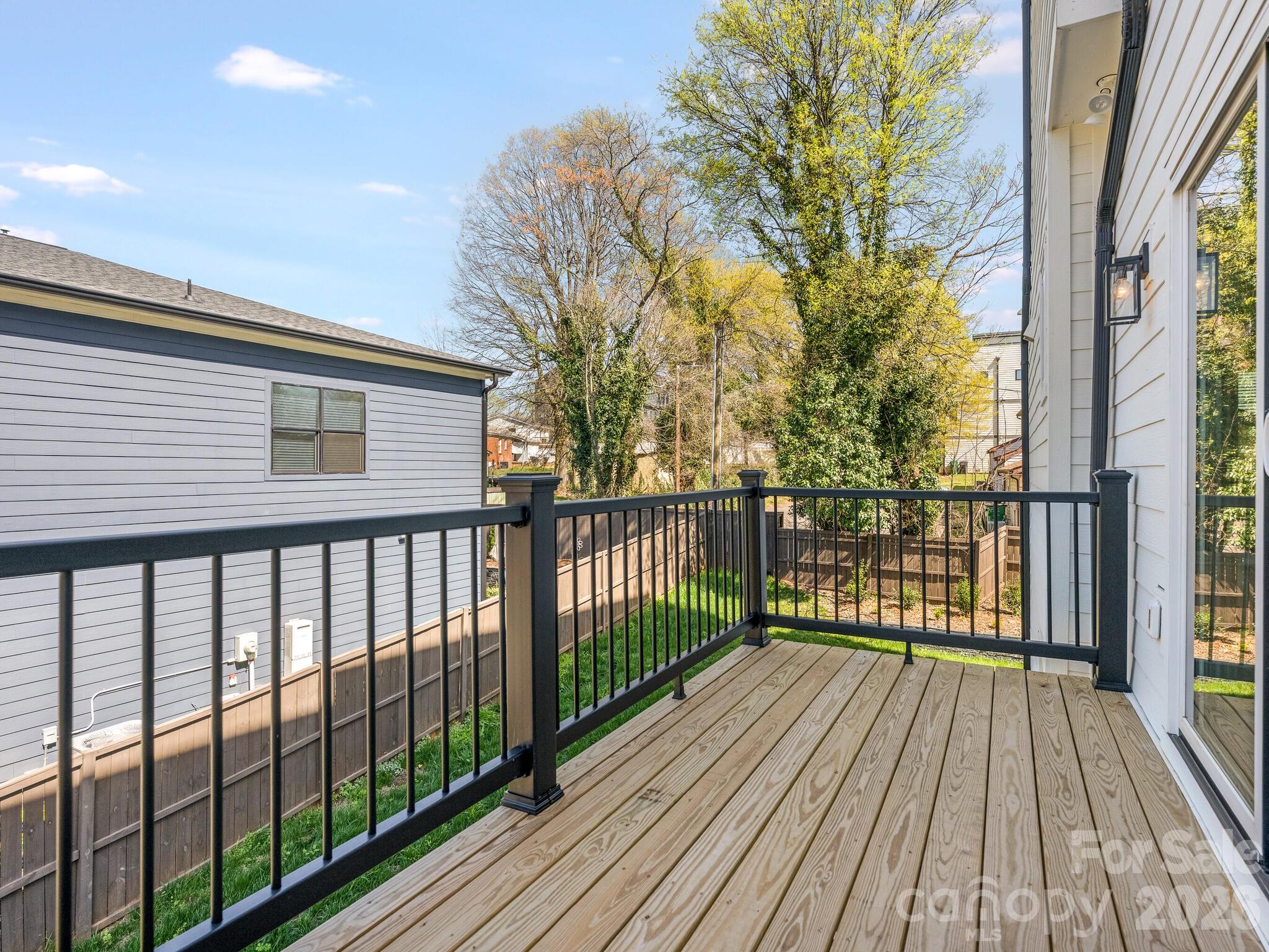129 French Street Charlotte NC 28216