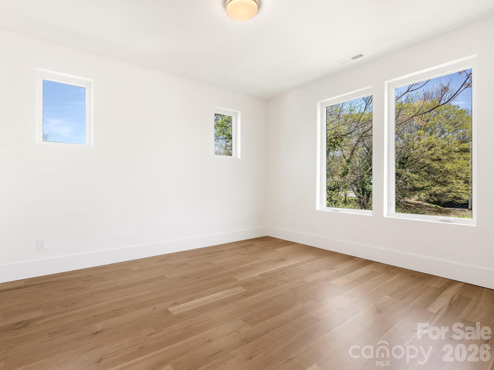 129 French Street Charlotte NC 28216