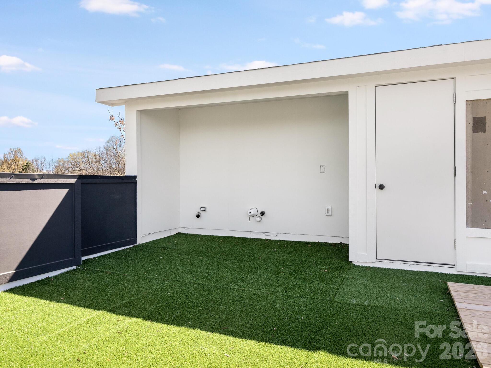 129 French Street Charlotte NC 28216