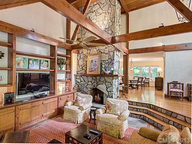 1407 Chadsford Place Charlotte NC 28211