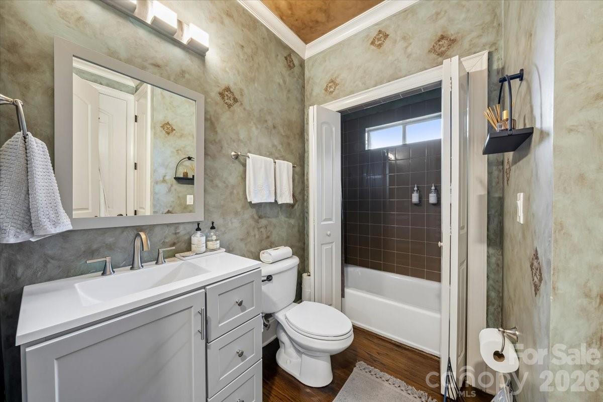 4001 Ainsdale Drive Matthews NC 28104