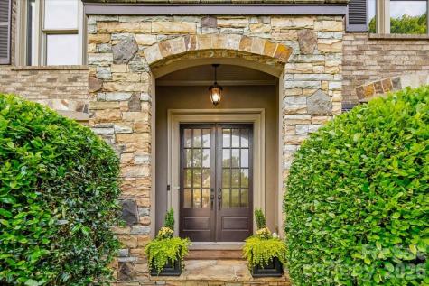 4001 Ainsdale Drive Matthews NC 28104