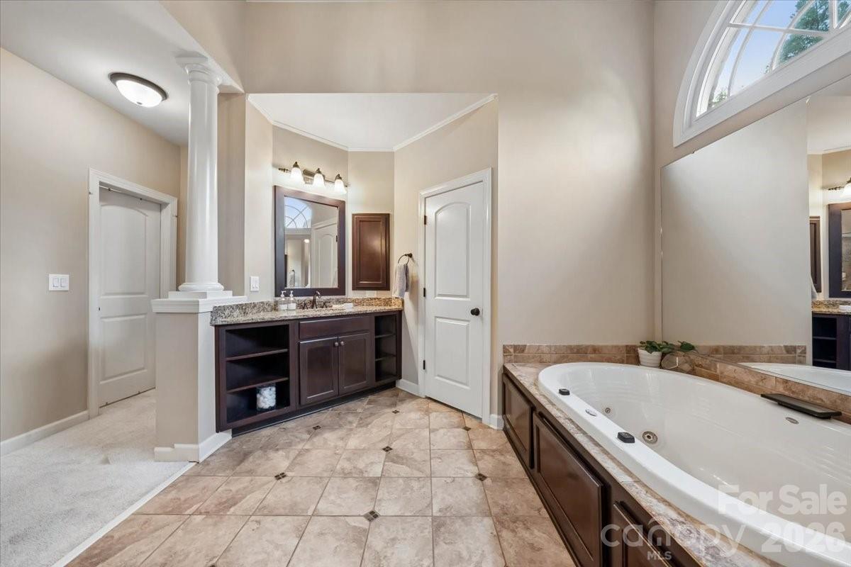 4001 Ainsdale Drive Matthews NC 28104