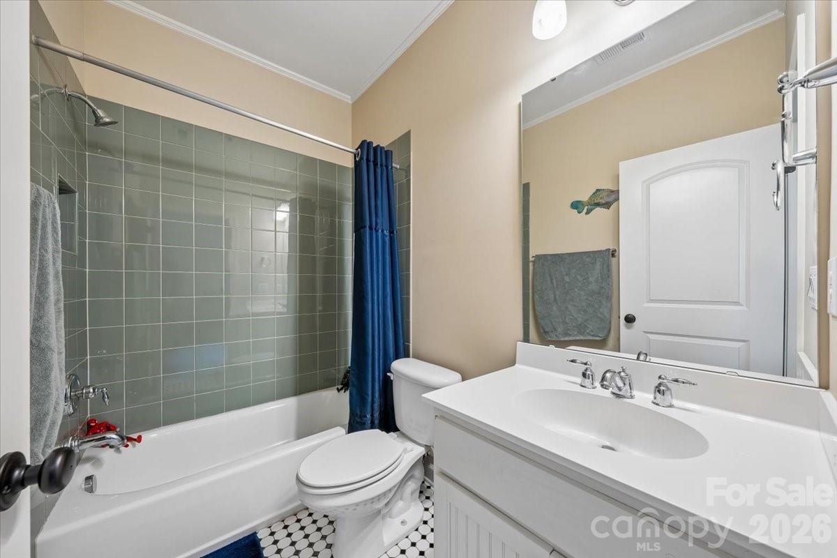 4001 Ainsdale Drive Matthews NC 28104