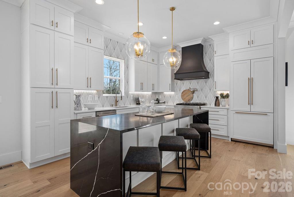 100 N Brackenbury Lane Charlotte NC 28270