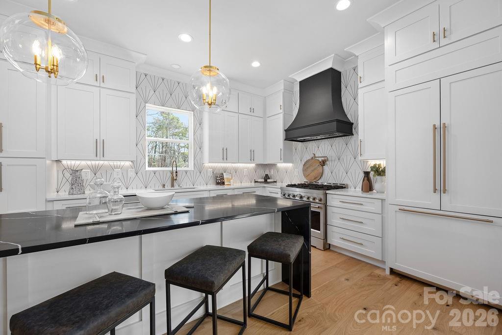100 N Brackenbury Lane Charlotte NC 28270