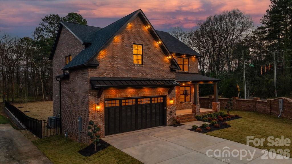 100 N Brackenbury Lane Charlotte NC 28270