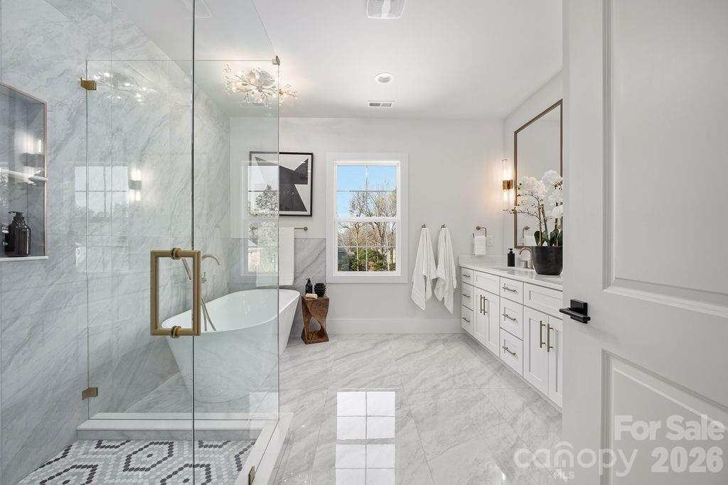 100 N Brackenbury Lane Charlotte NC 28270
