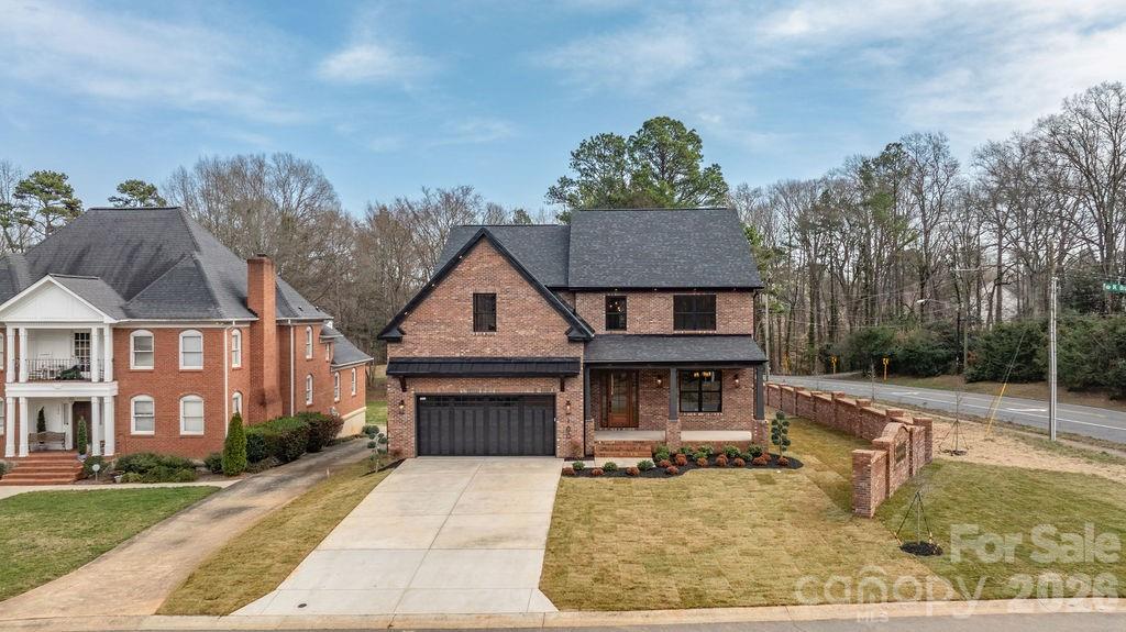 100 N Brackenbury Lane Charlotte NC 28270