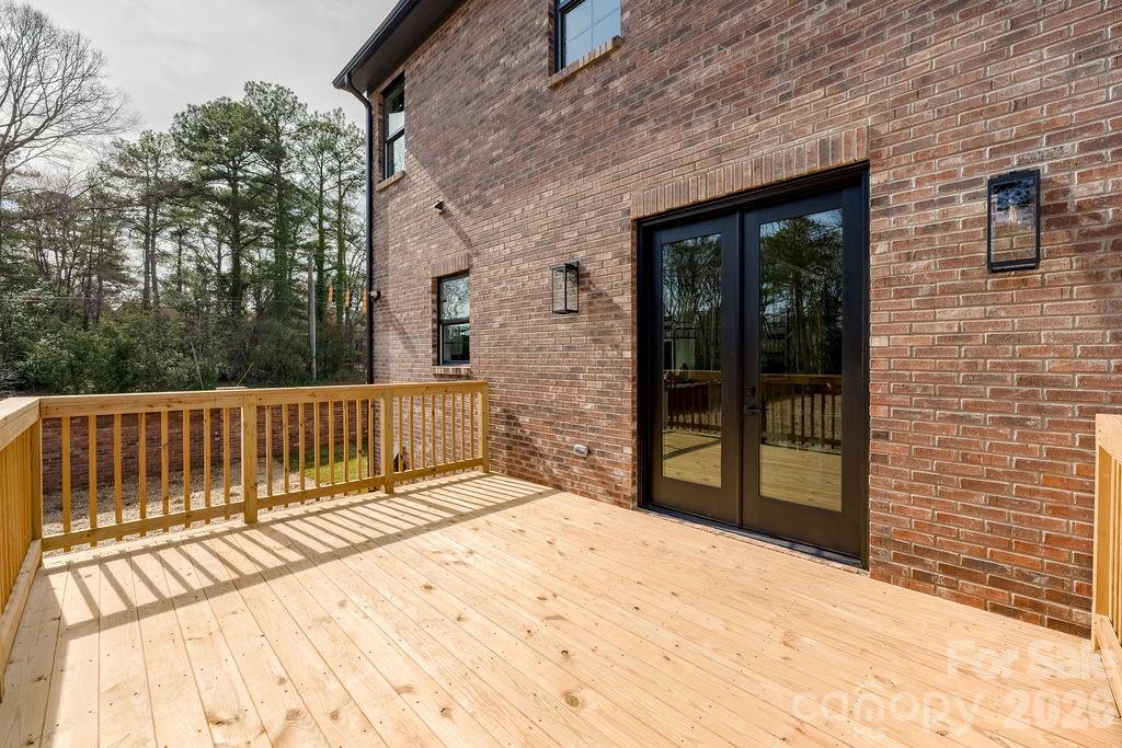100 N Brackenbury Lane Charlotte NC 28270