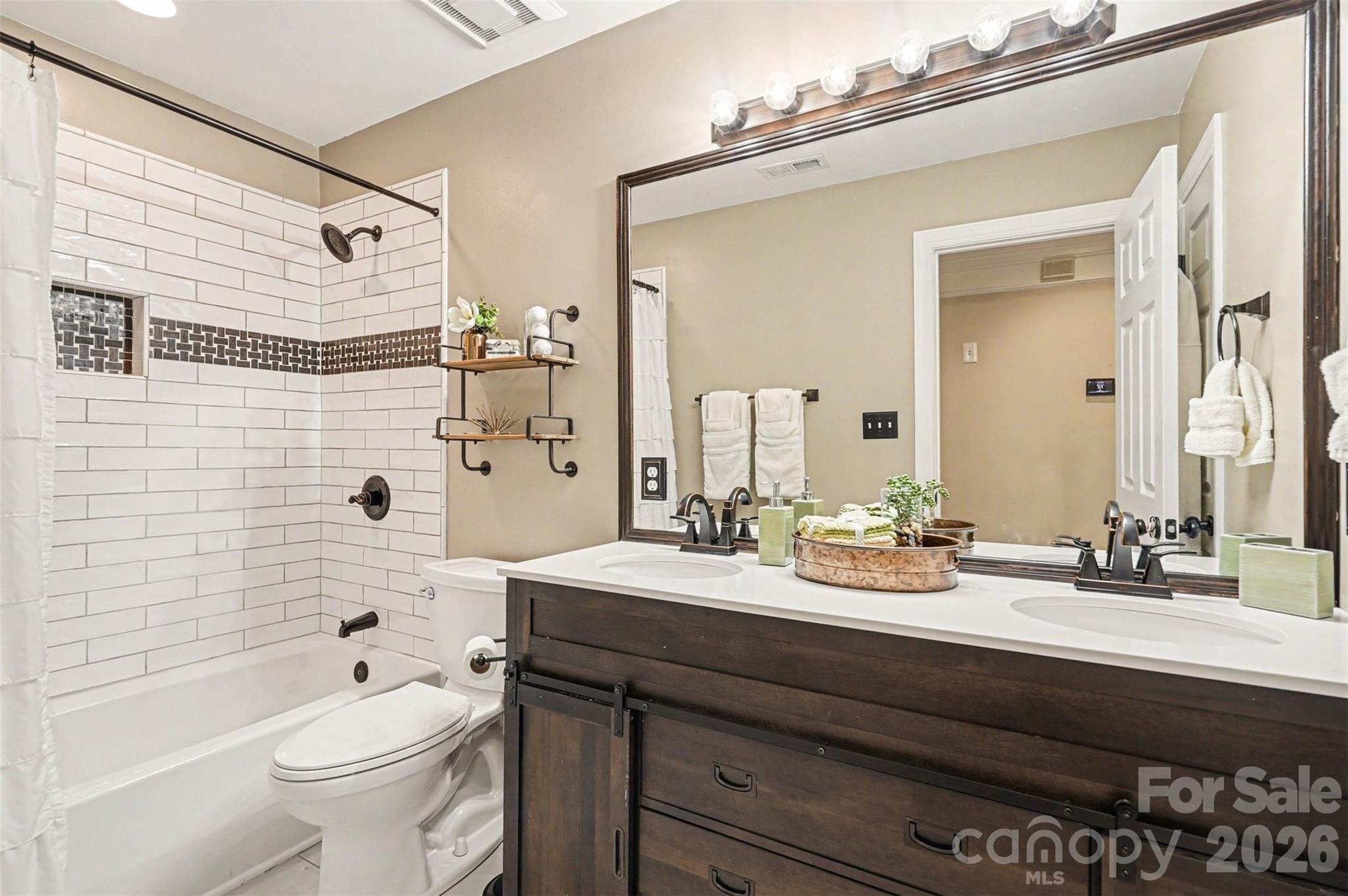 3807 Degrasse Drive Charlotte NC 28269