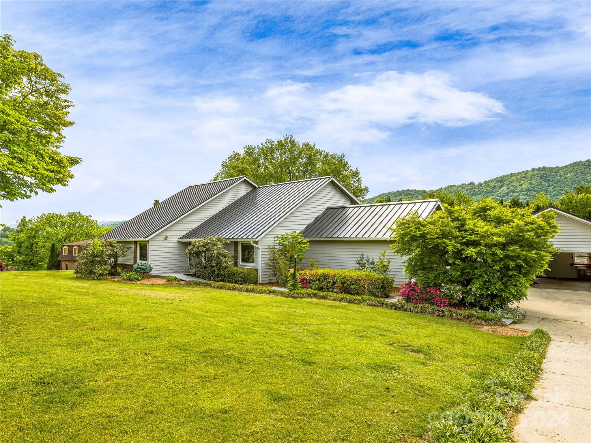 23 White Pine Circle Fletcher NC 28732