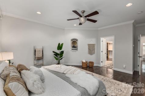 86 Oak Hollow Drive Asheville NC 28805