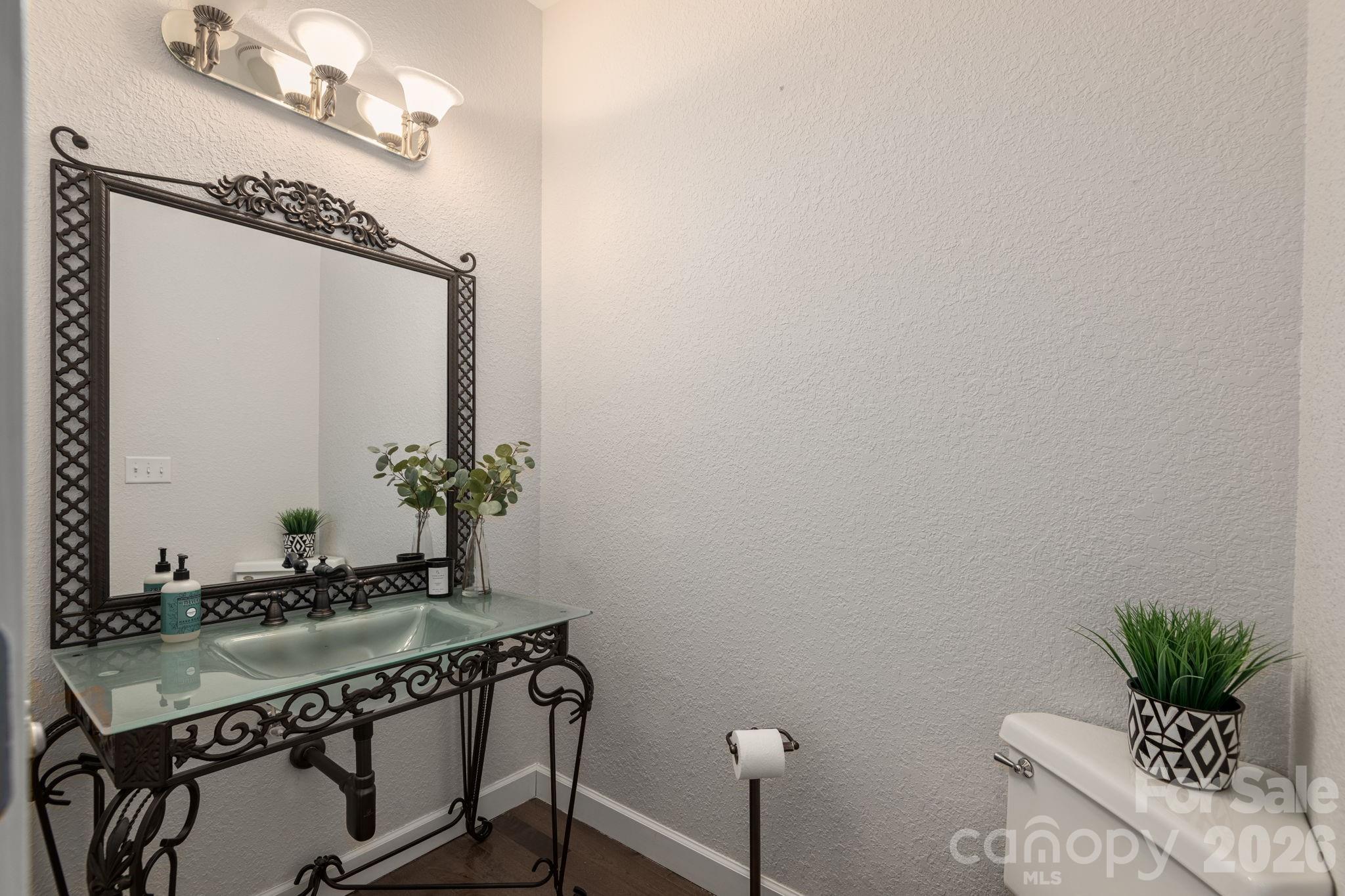 86 Oak Hollow Drive Asheville NC 28805