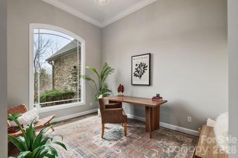 86 Oak Hollow Drive Asheville NC 28805